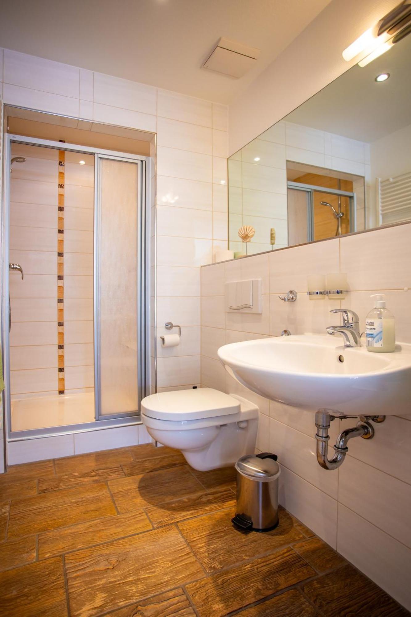 Der Stoertebeker - "Apartment Ahrenshoop" Apartments Hinter Den Duenen Dierhagen Kültér fotó